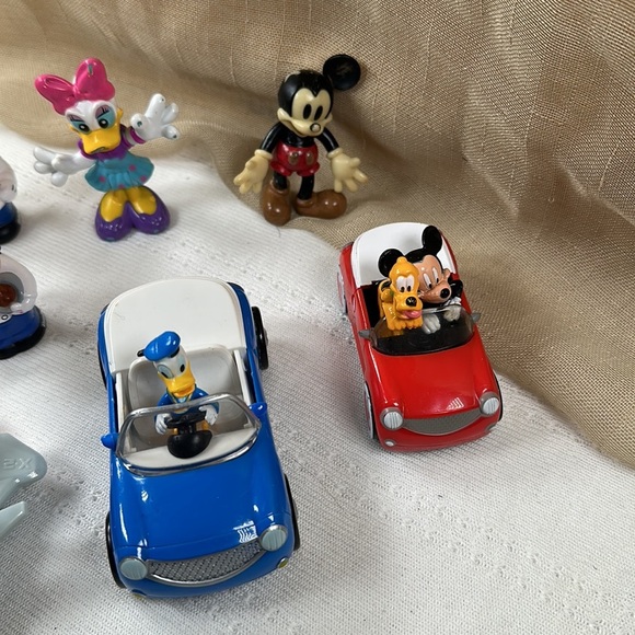 Disney Mickey Mouse Toys Lot - Picture 4 of 4